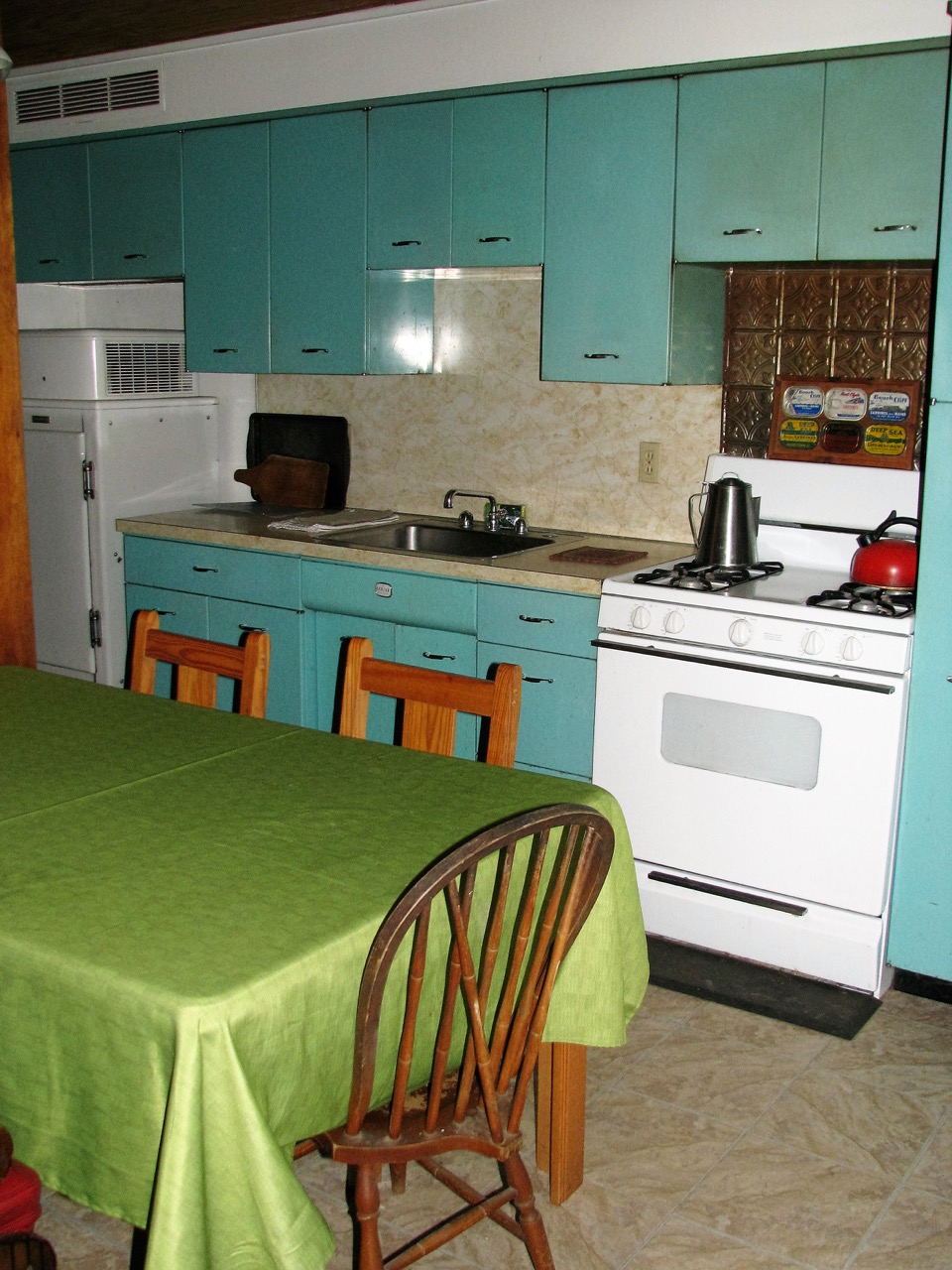 Kitchen in the North Housekeeping Lodge